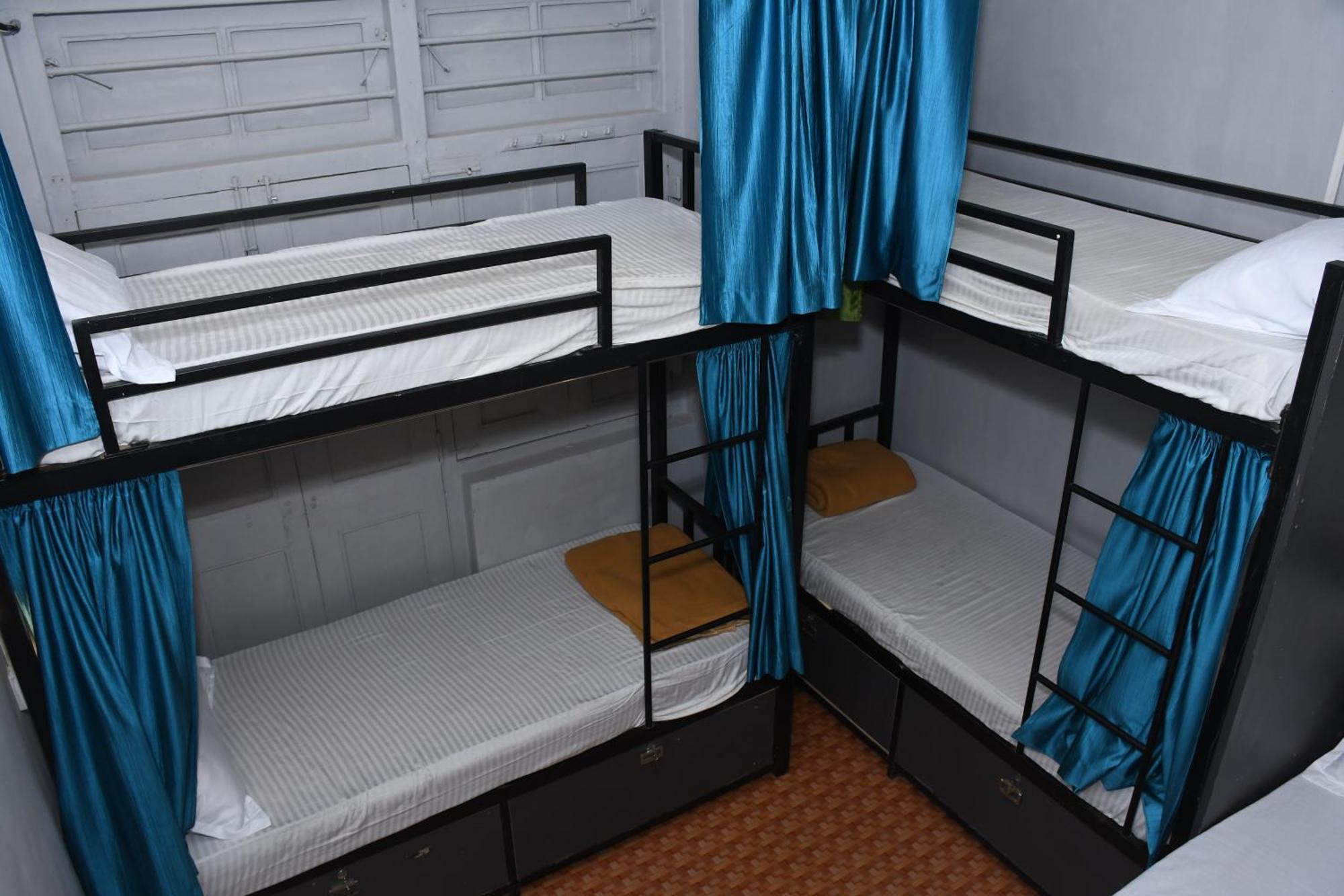 New Dormitory Afra 孟买 外观 照片