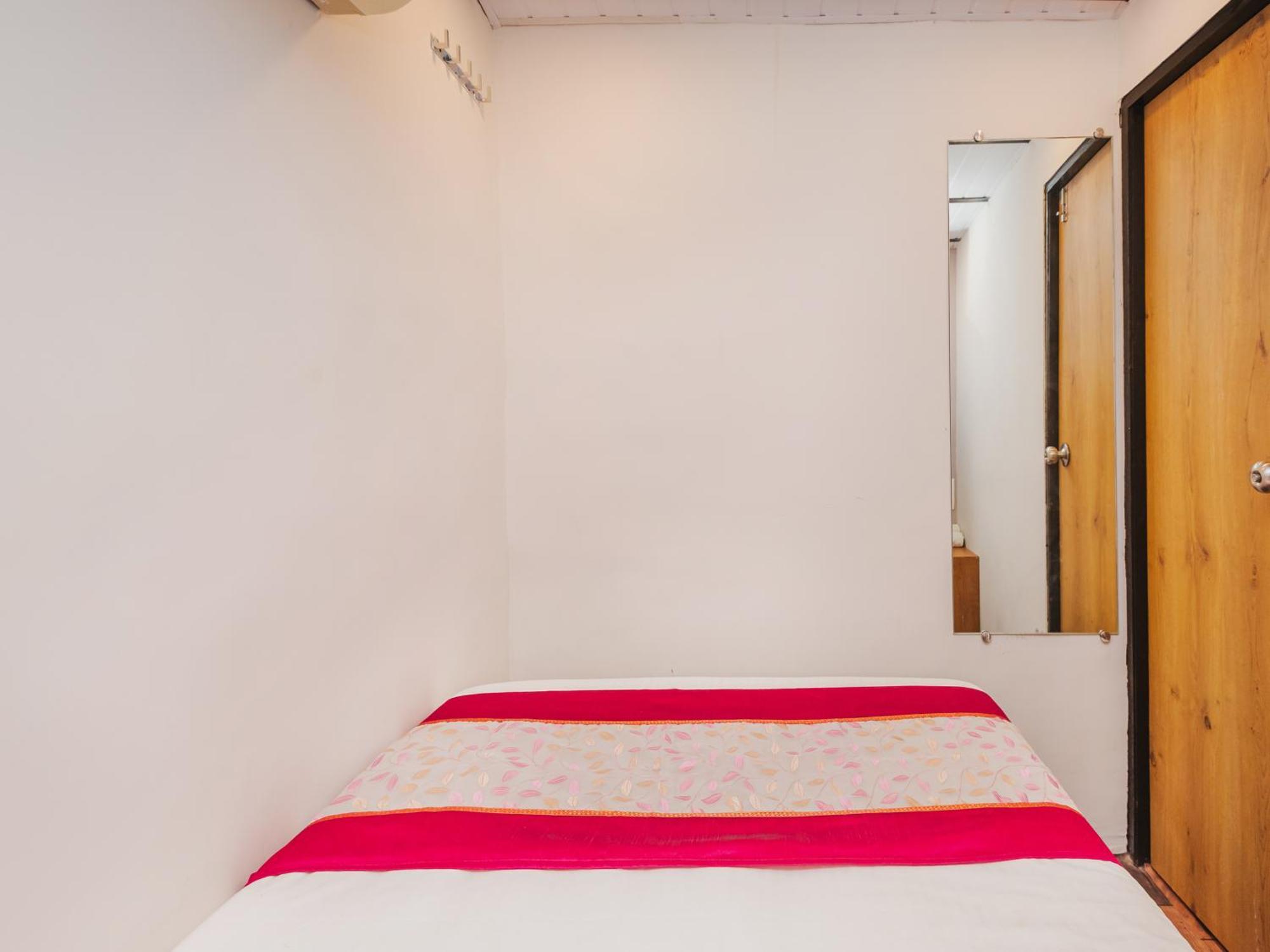 New Dormitory Afra 孟买 外观 照片