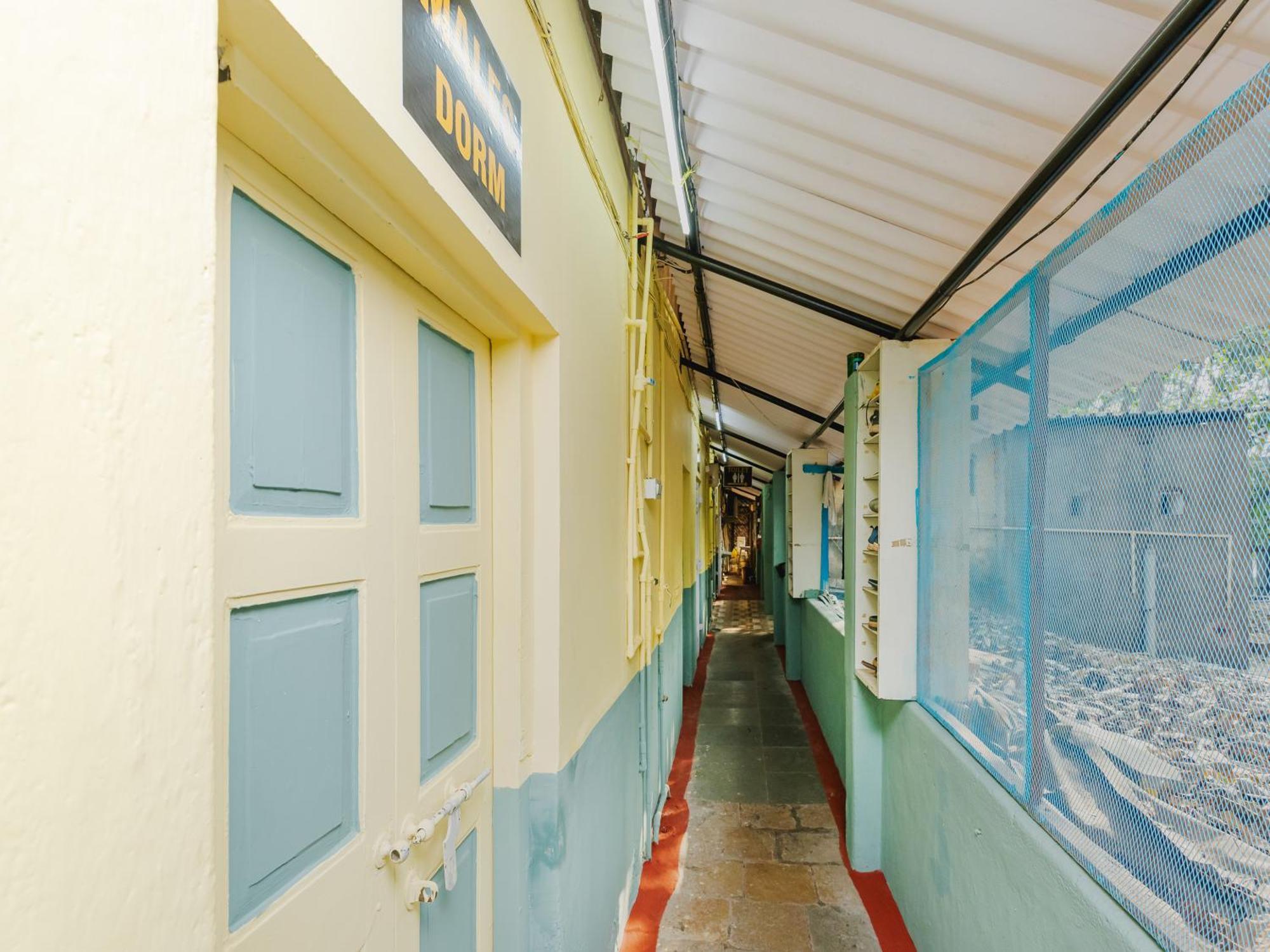 New Dormitory Afra 孟买 外观 照片
